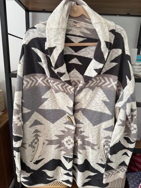 Faherty Shawl Collar Women/Mens Sweater Cardigan - Cream & Gray